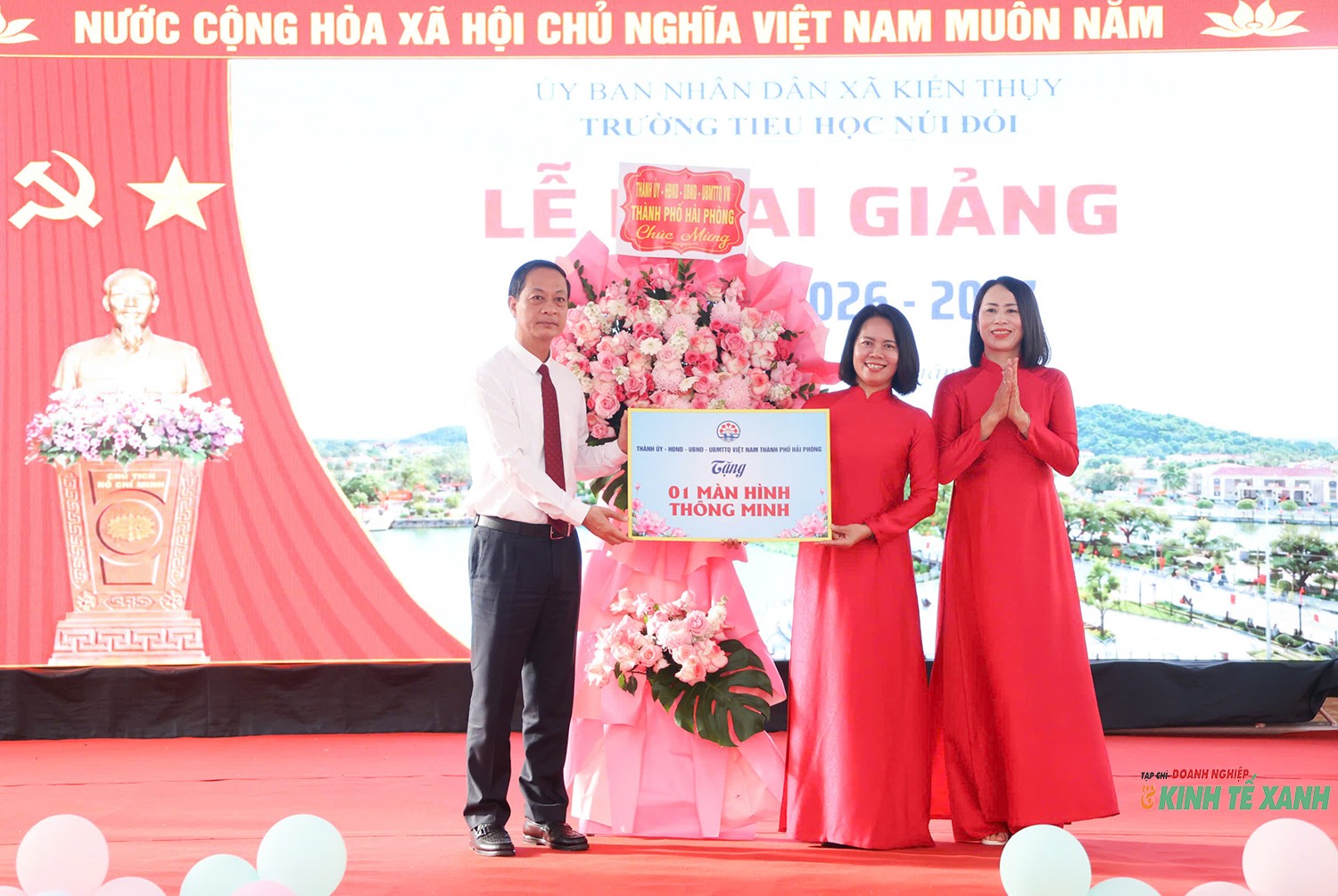 khai-giang3-1788581060.jpg