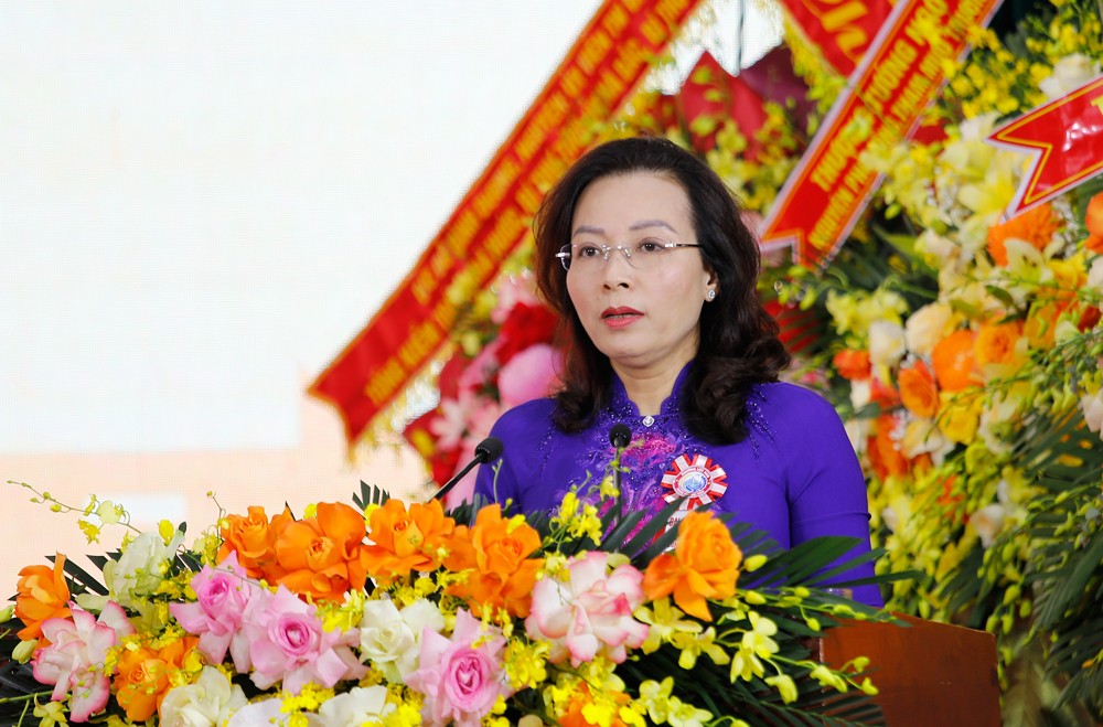 luc-nam-2-1789282358.jpg
