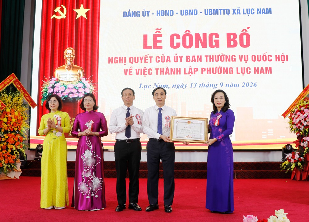 luc-nam-3-1789282530.jpg