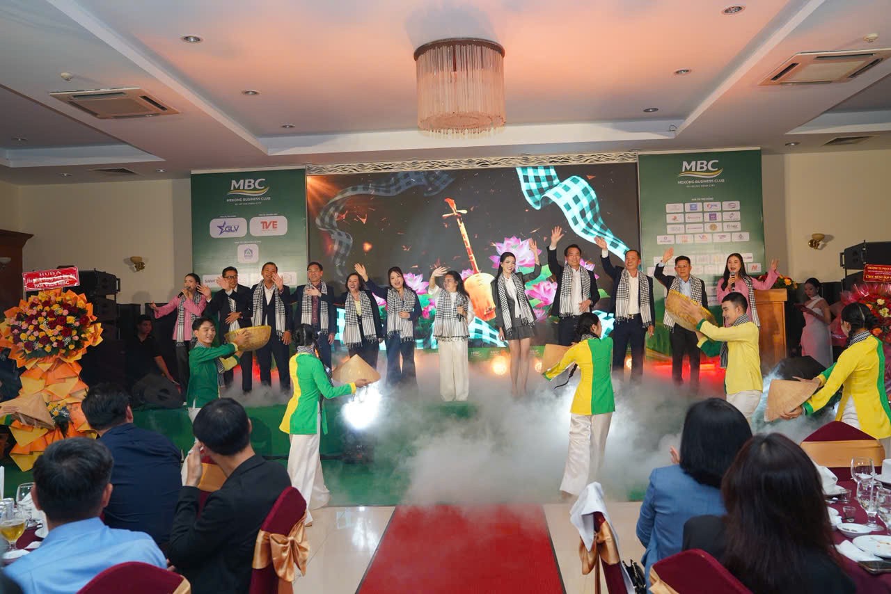 van-nghe-1789262935.jpg