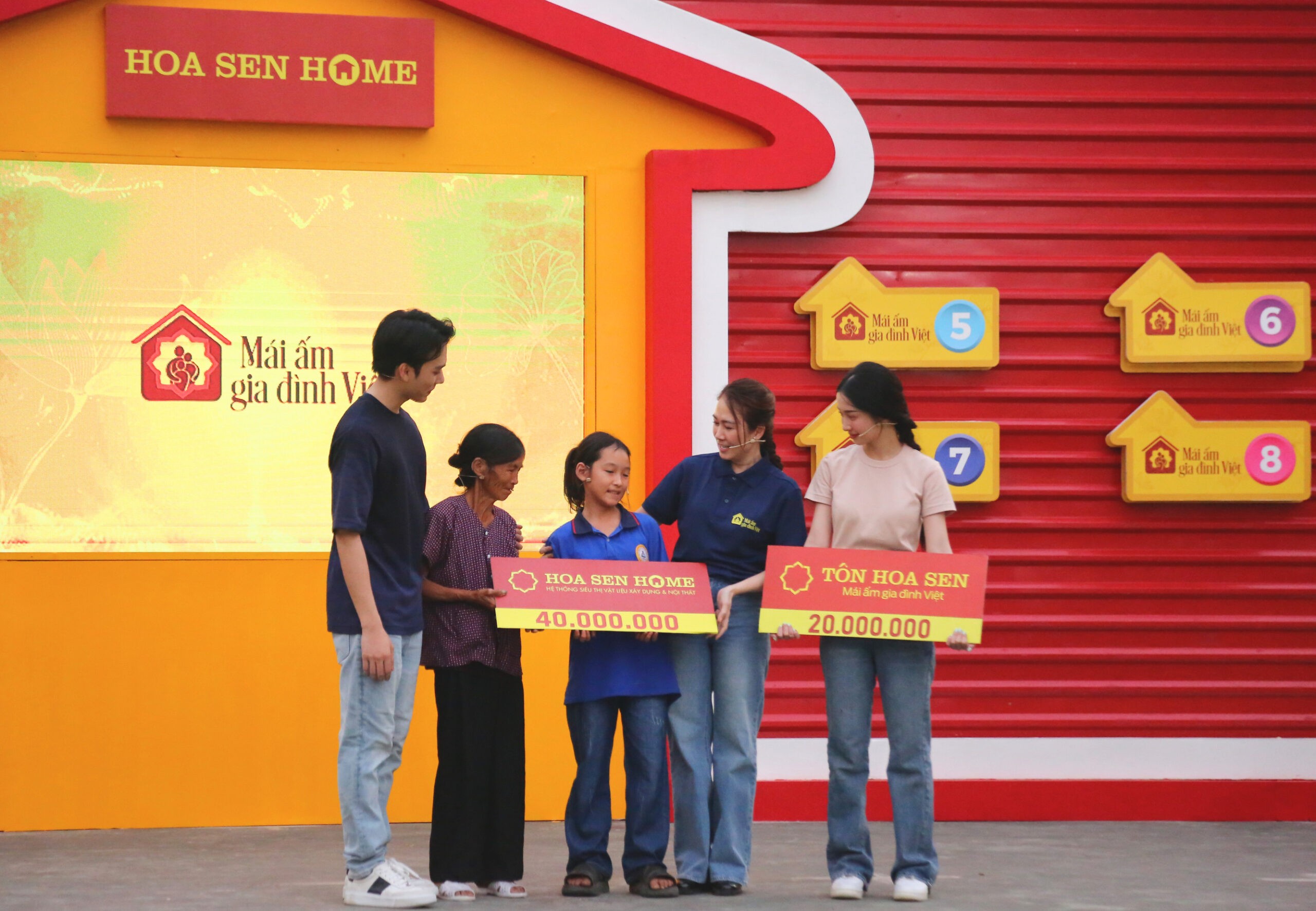 mai-am-gia-dinh-viet-hoa-sen-homes-1-1790153310.jpg