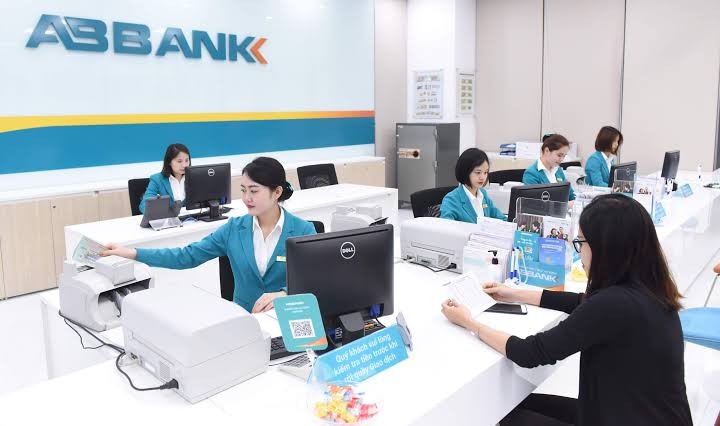Trong 6 tháng đầu năm 2026, ABBank đạt 3.016 tỷ đồng lợi nhuận trước thuế, tăng 80% so với cùng kỳ năm trước. (Ảnh minh hoạ)