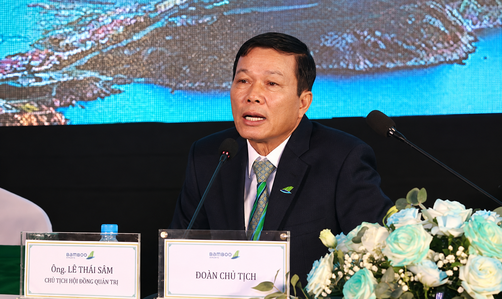 le-thai-sam-1790758081.jpg