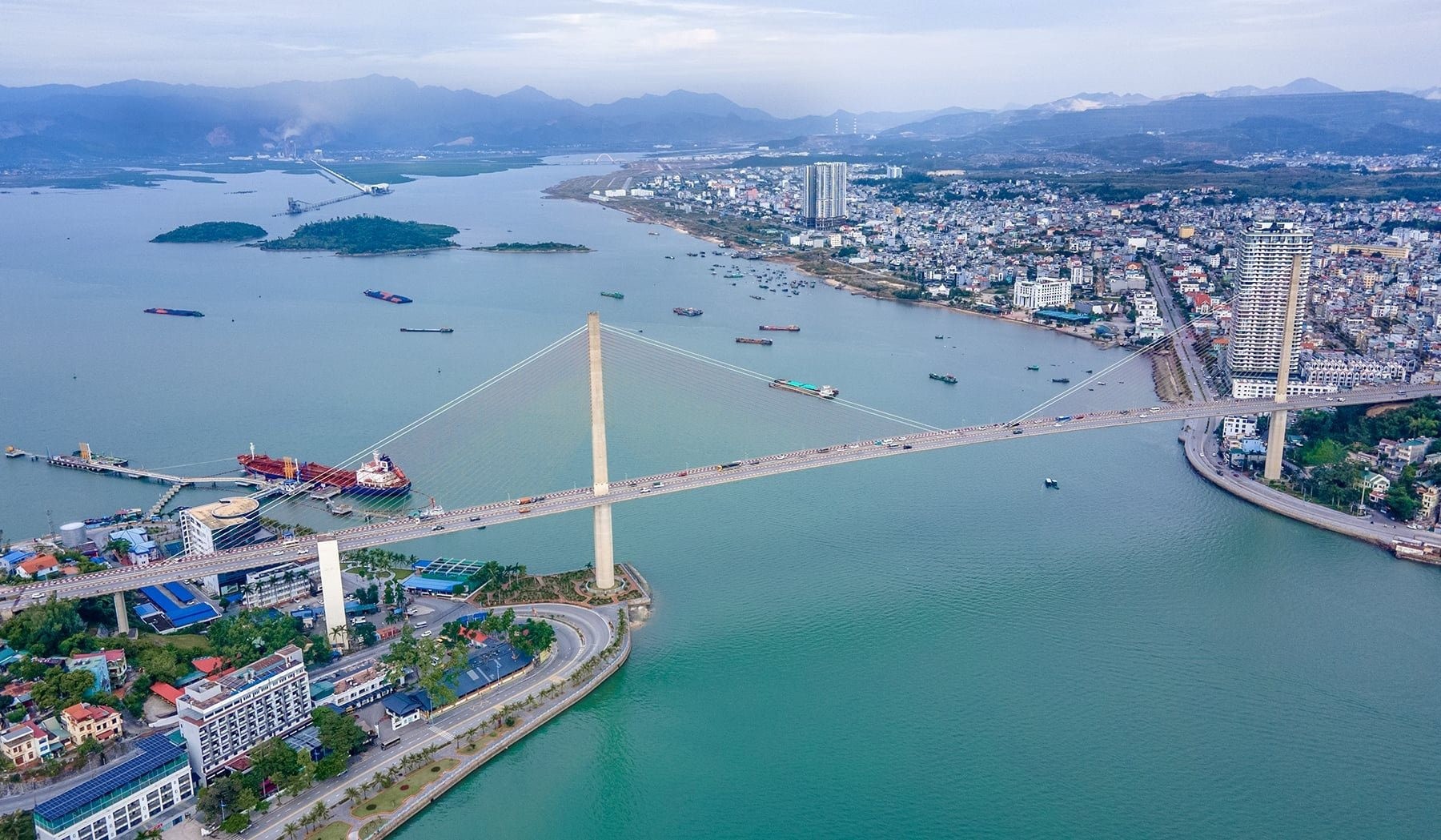 ha-long-1791165863.jpg