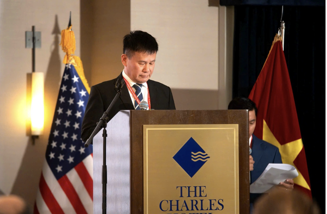 ong-pham-hong-diep-1791190172.png