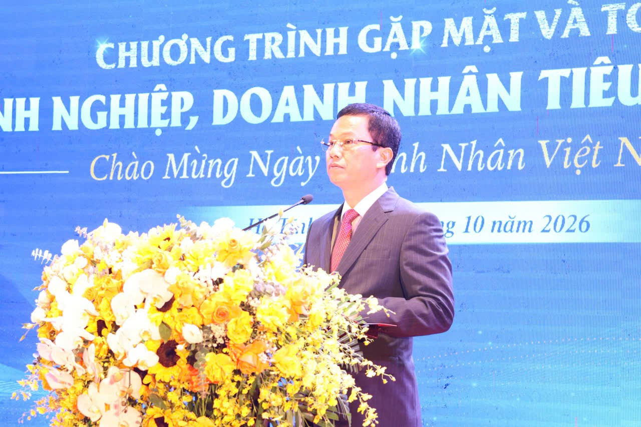 09ht2-1791556852.jpg