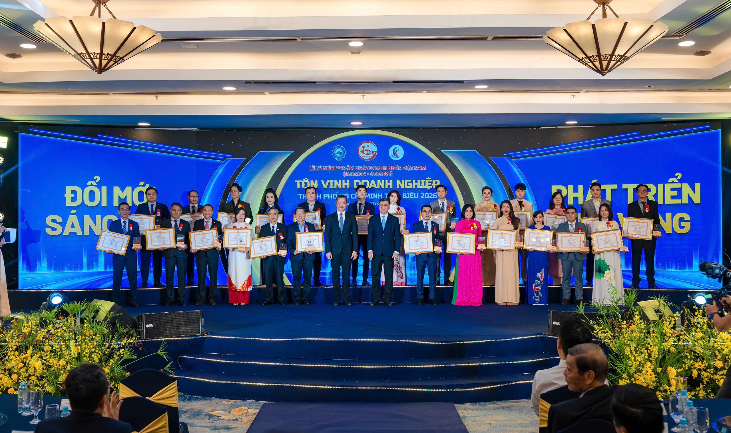 100 doanh nghiệp được tôn vinh trong năm 2026 có tổng vốn chủ sở hữu hơn 119.400 tỷ đồng. 