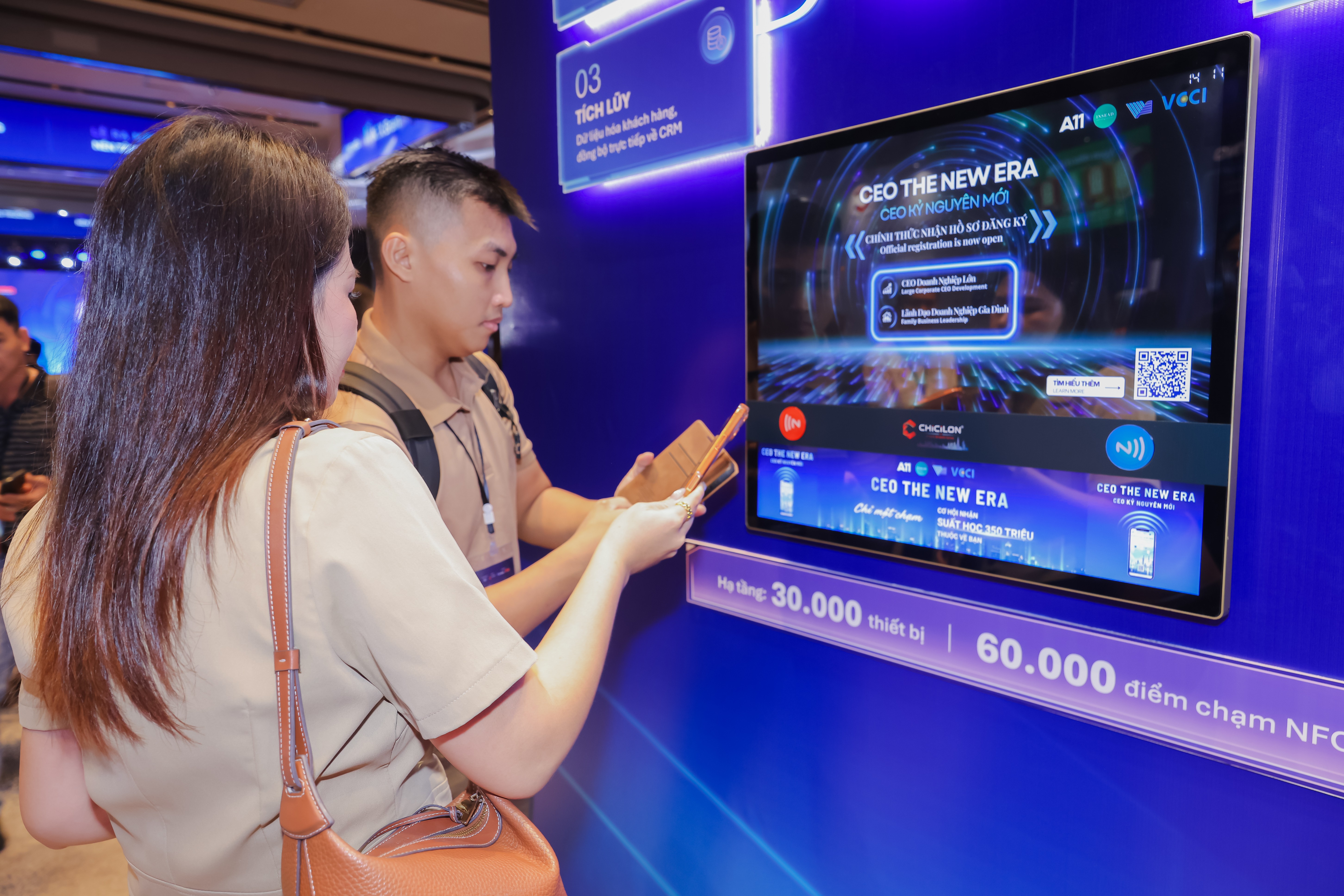 AI đang tạo thêm công cụ để doanh nghiệp phân tích thị trường, nhận diện xu hướng, thấu hiểu khách hàng và tối ưu hoạt động truyền thông, marketing. (Ảnh: Chicilon)