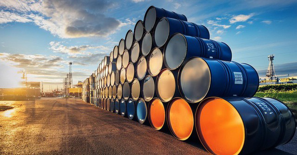 il-in-the-gasoline-market-price-so-high-11512-1763863138069841348136-17646425007231911944411-17657641496961703915897-1776481-214-0-549-640-crop-1776481319260728454679-1792370917.jpg