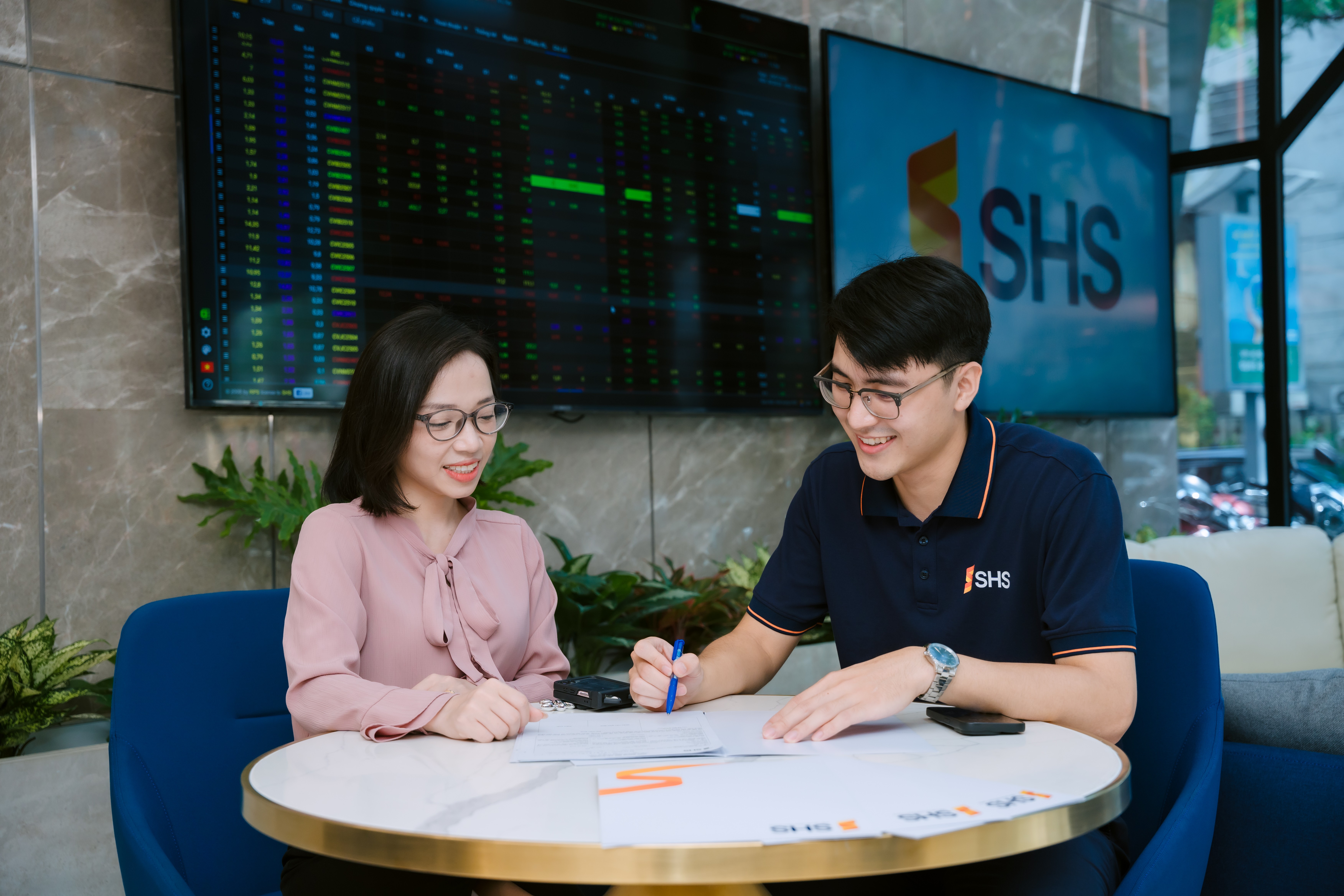 shs-70-1792503242.jpg