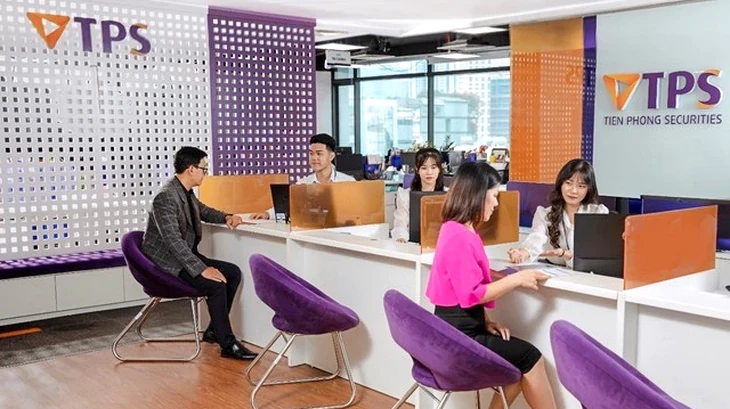 chung-khoan-tien-phong66dc188e809b6-17601045010421338779724-1792743154.webp