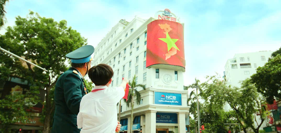 NCB và Tùng Dương đã kết mối duyên từ MV “Việt Nam - Tự hào tiếp bước tương lai”