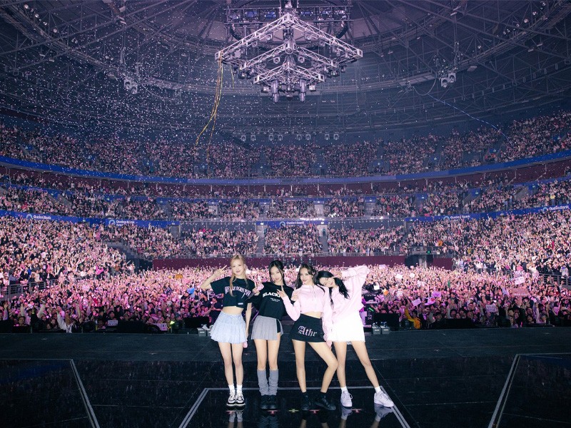 blackpink-1793000021.jpg
