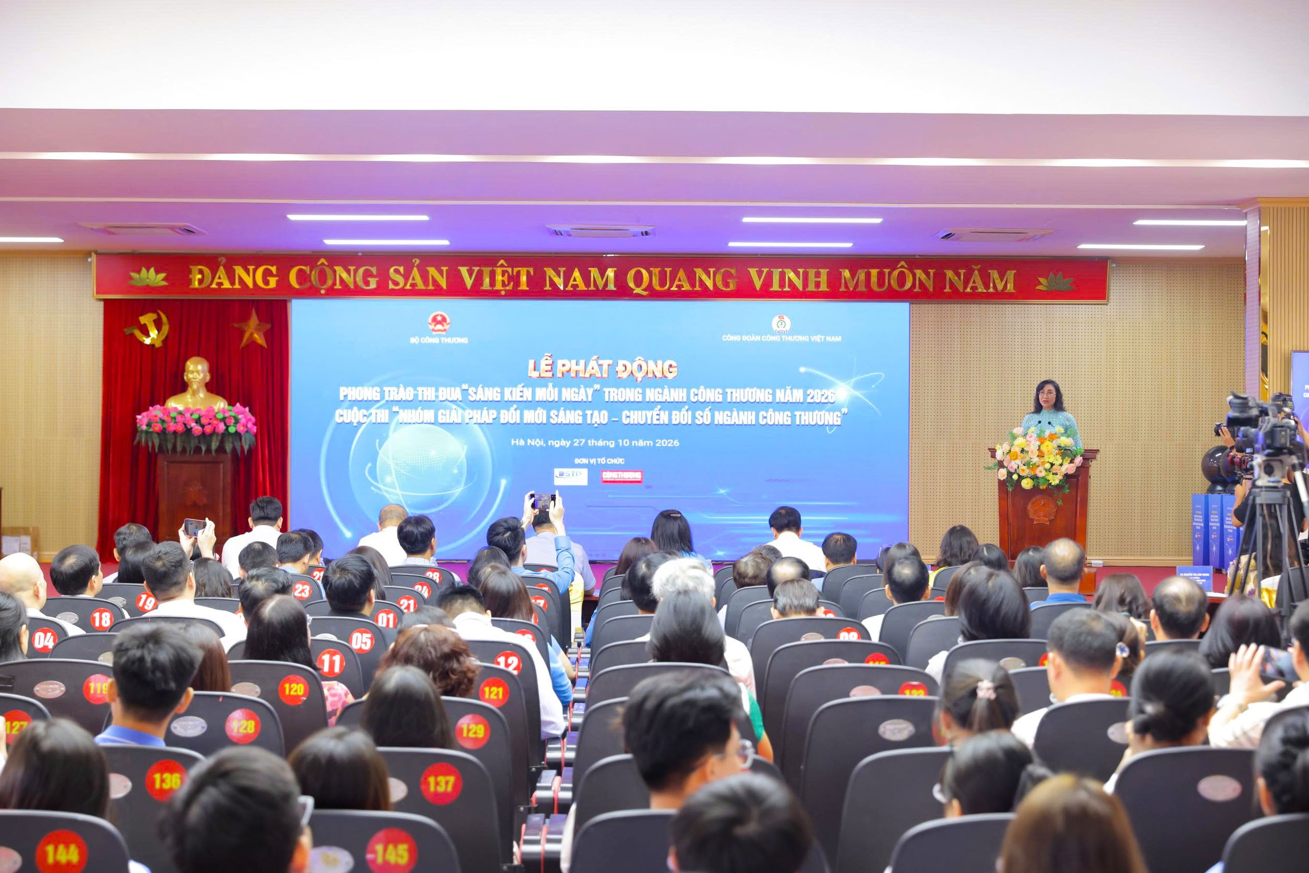 ban-sao-cua-lephatdong-10-1793080776.jpg