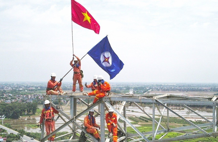 dong-dien-duong-day-500kv-4-1724812317.jpg