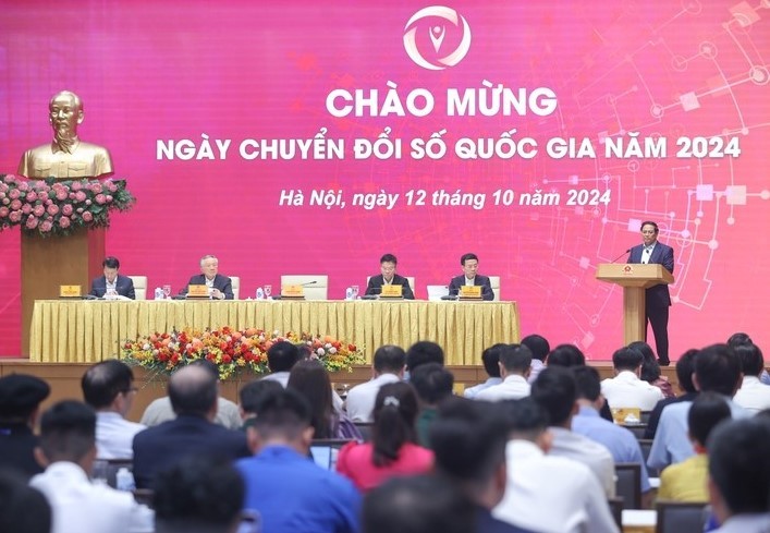 Thủ tướng: Chuyển đổi số là ưu tiên hàng đầu để Việt Nam tiến cùng và vượt lên trong kỷ nguyên số