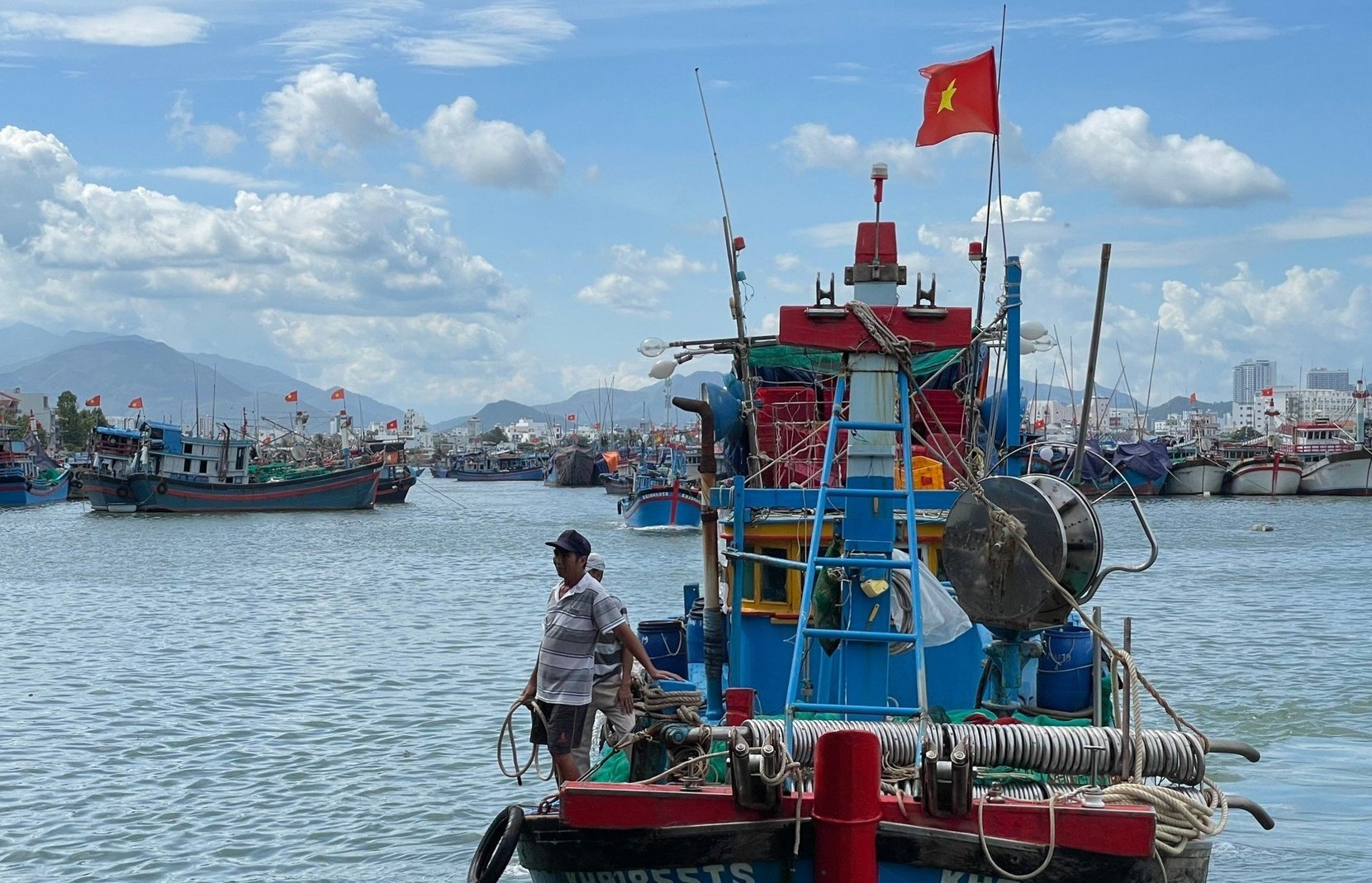 Chống vi phạm quy định IUU cần tăng mức xử phạt và xoá bỏ toàn bộ tàu “3 không”