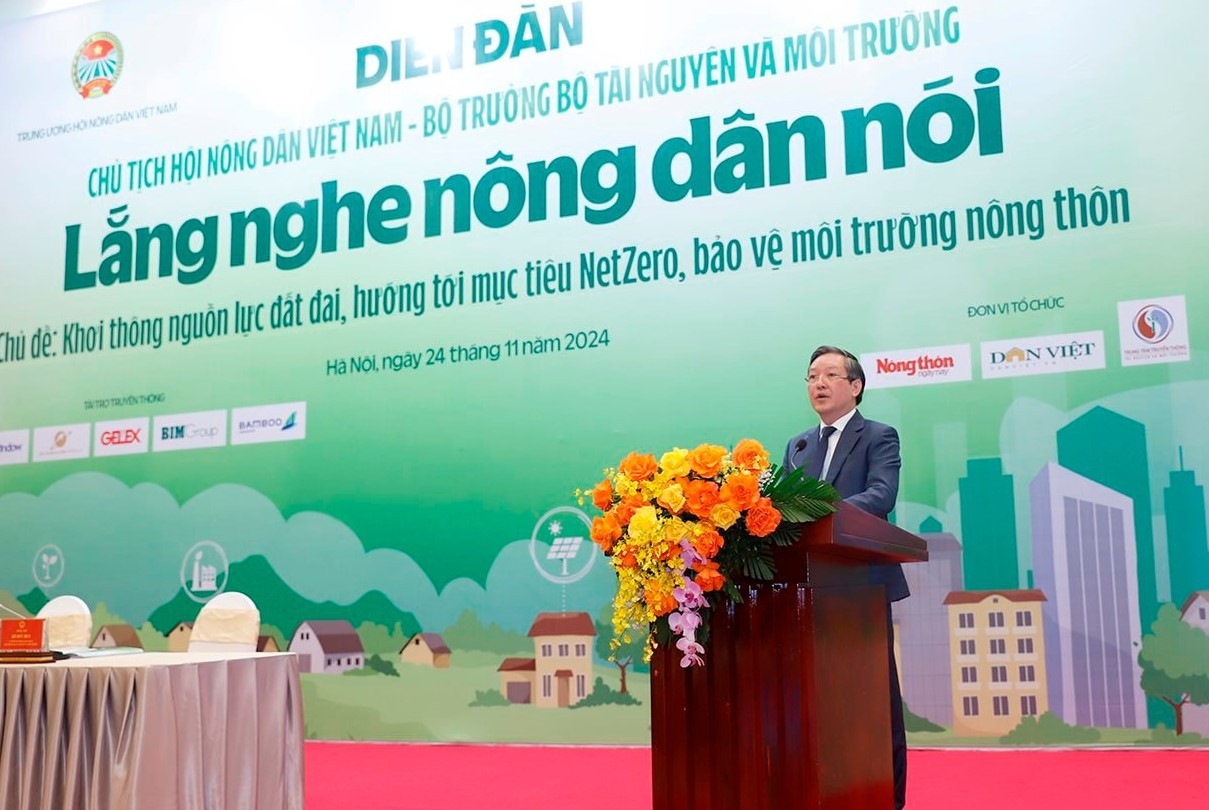 dien-dan-lang-nghe-nong-dan-noi-7-1732446143.jpg