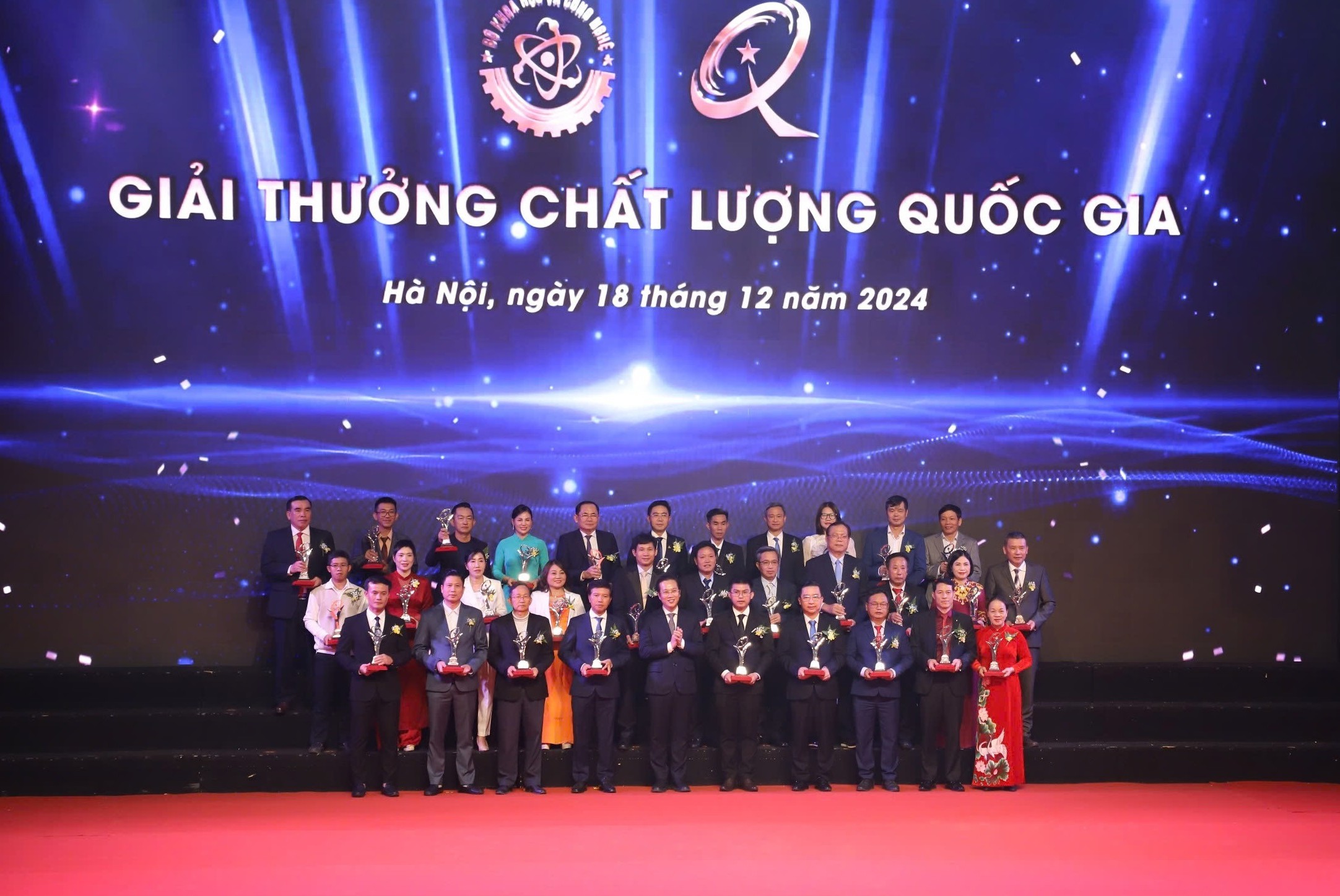 giai-thuong-chat-luong-quoc-gia-5-1734572672.jpg