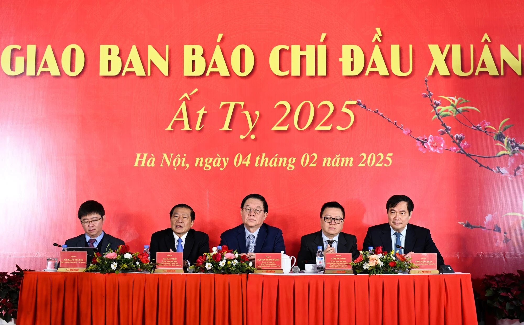 giao-ban-bao-chi-dau-nam-2025-1-1738658116.jpg