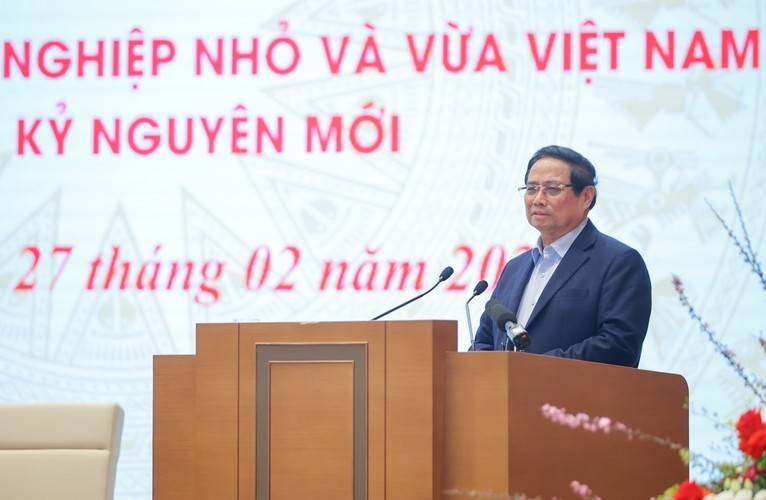 thuong-truc-chinh-phu-lam-viec-voi-doanh-nghiep-nho-va-vua-1-1740660536.jpg