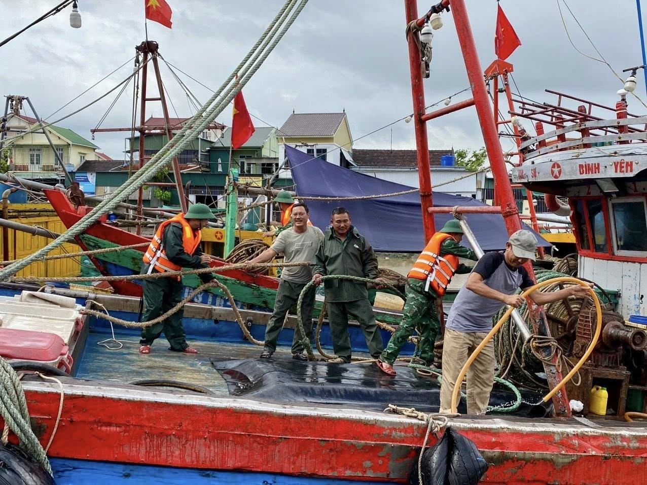 Bão số 10 đang tiến gần, Bộ đội Biên phòng Nghệ An khẩn trương chuẩn bị ứng phó