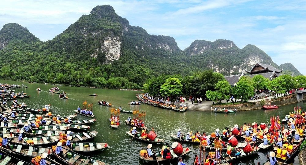 du-lich-ninh-binh1-1738760662.jpg