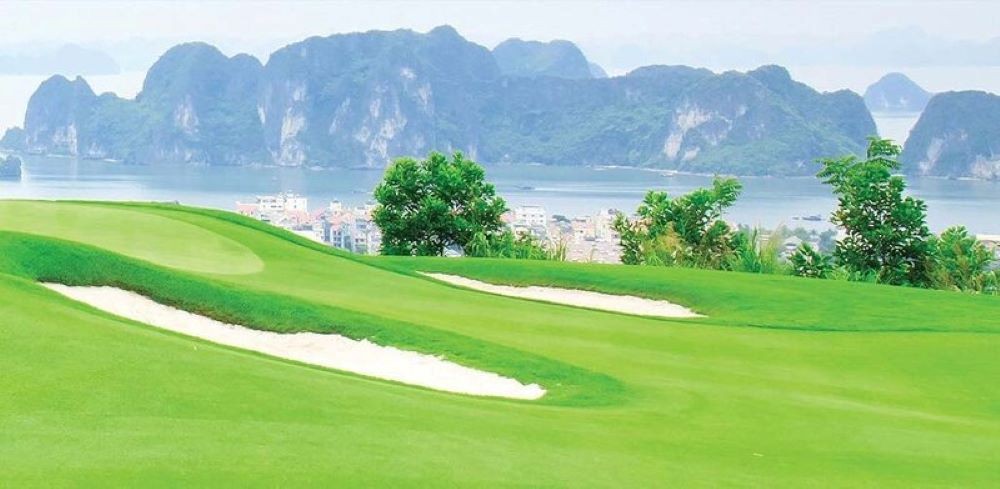 Quảng Ninh phát triển thêm 16 sân golf mới trên các đảo phục vụ thể thao và du lịch