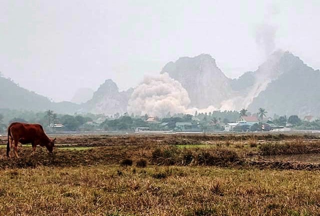 Nghi Sơn - Thanh Hóa: Người dân hơn một thập kỉ sống trong tiếng mìn nổ  và bụi