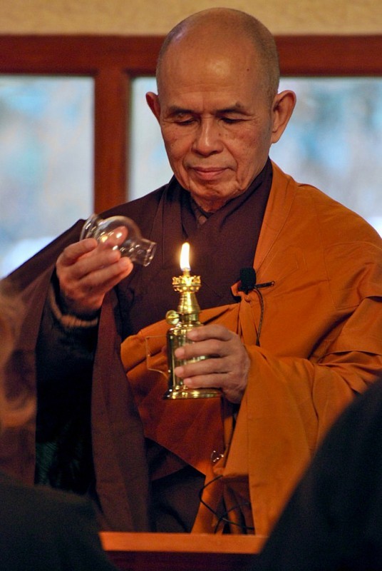 thien-su-thich-nhat-hanh-sinh-nam-1926-tai-thua-thien-hue-1642899271.jpg