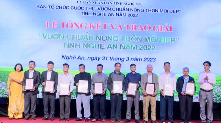 Nghệ An trao giải cuộc thi "Vườn chuẩn Nông thôn mới đẹp" năm 2022