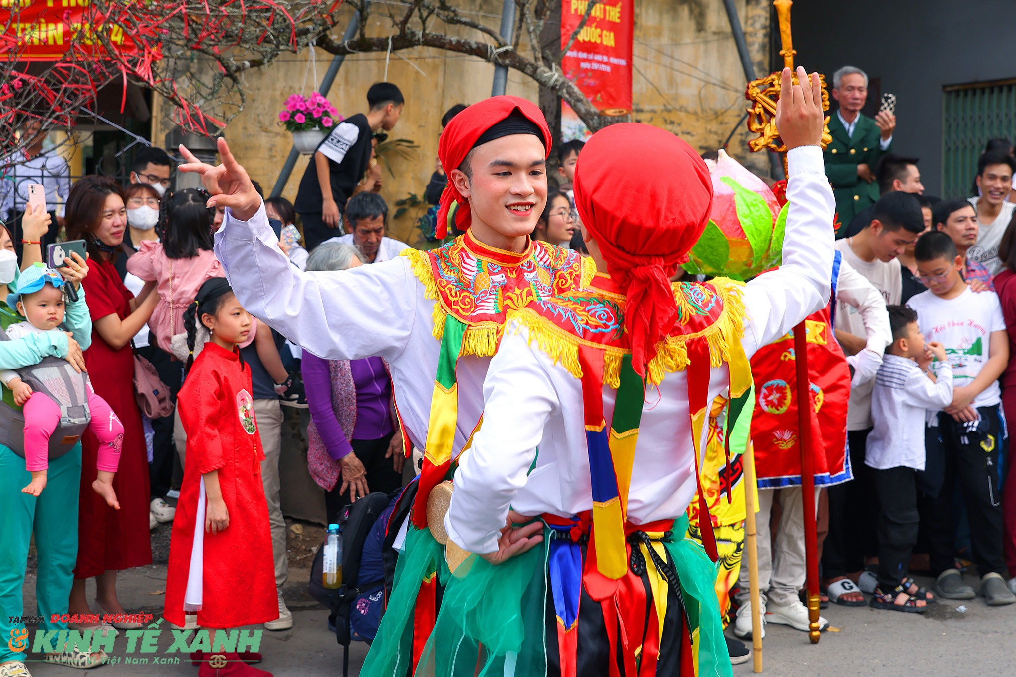 Làng Triều Khúc tưng bừng khai hội "đánh bồng"