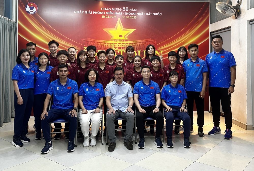 Lễ xuất quân đội tuyển futsal nữ Việt Nam tham dự giải vô địch Futsal nữ châu Á 2025