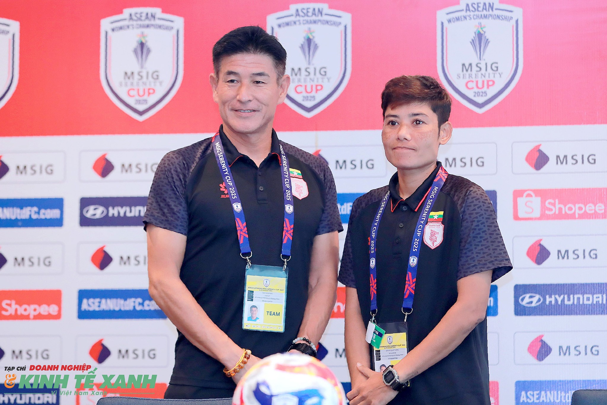 Đại diện đội tuyển nữ Myanmar tham dự buổi họp báo trước trận chung kết MSIG Serenity Cup 2025