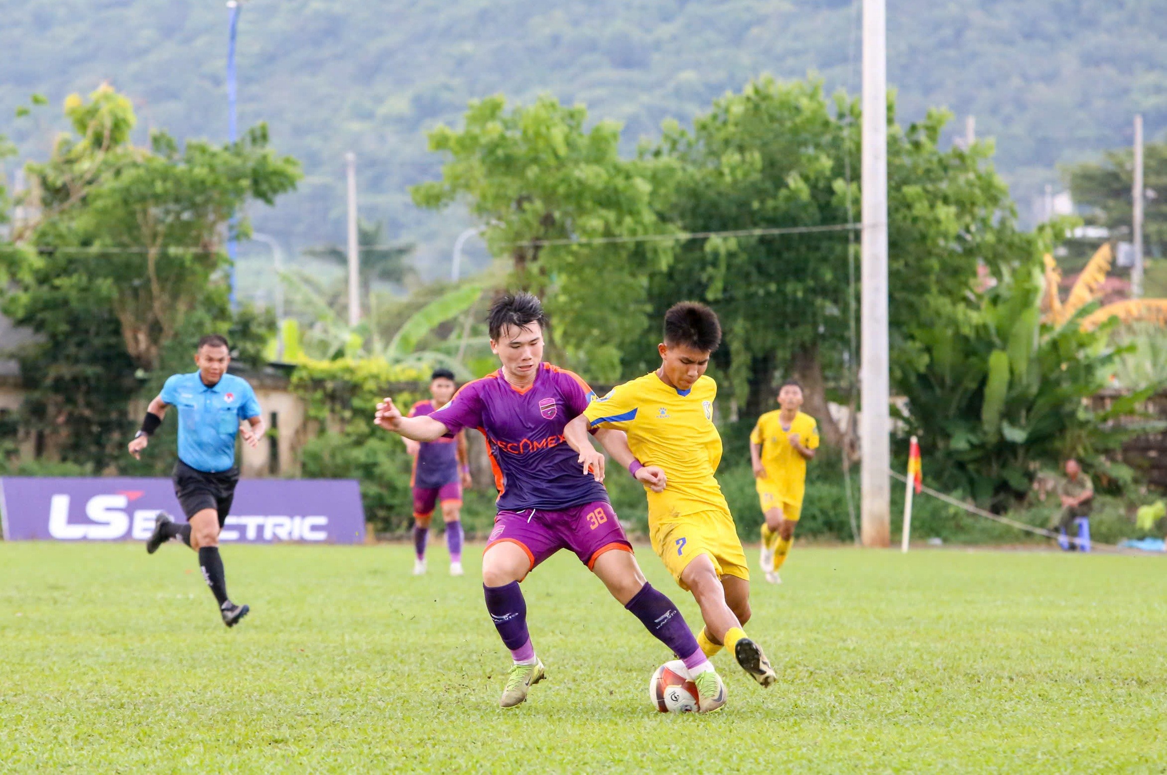 Khởi tranh Vòng chung kết giải U17 Vô địch Quốc gia 2025