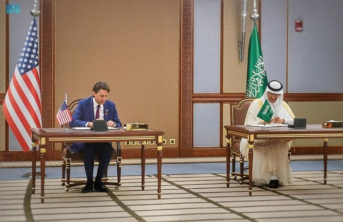 Hợp tác Saudi Arabia và Mỹ: Việc hai nước bắt tay hợp tác trong nhiều lĩnh vực, đặc biệt là kinh tế và an ninh, mang tới những cơ hội lớn cho cả hai bên. Từ đó, giúp thúc đẩy sự phát triển của cả khu vực và thế giới. Hãy cùng xem hình ảnh về sự hợp tác này để hiểu rõ hơn về sự phát triển đôi bên.