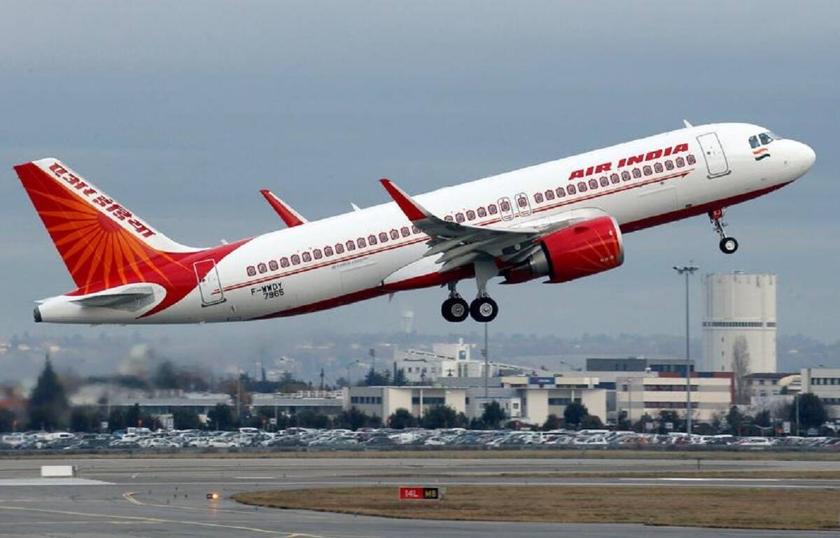 Chính phủ Ấn Độ bán lại hãng hàng không Air India cho tập đoàn Tata