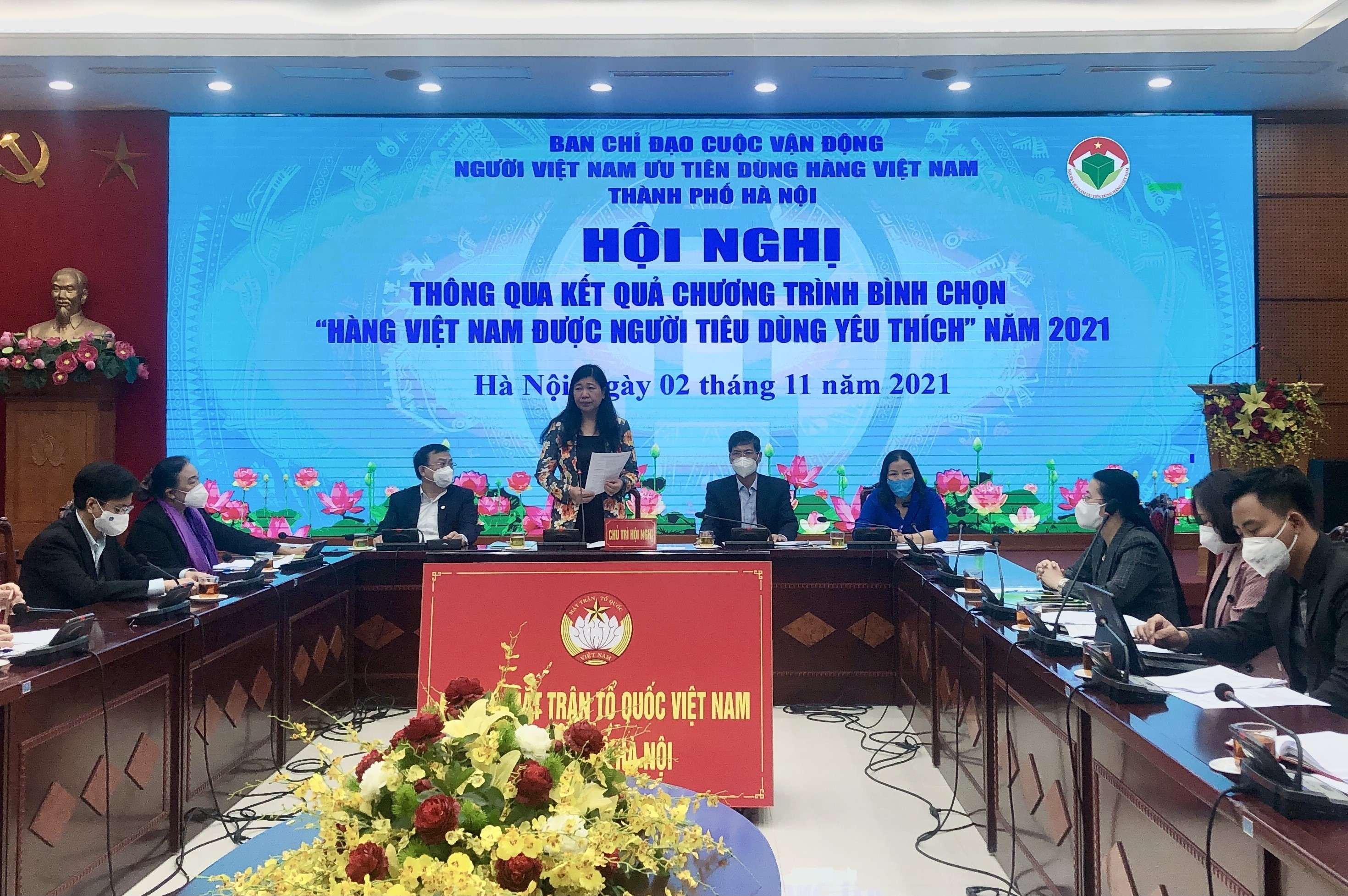 vna-potal-ha-noi-213-san-pham-dich-vu-duoc-binh-chon-ahang-viet-nam-duoc-nguoi-tieu-dung-yeu-thicha-nam-2021-5749004-1635867867.jpg