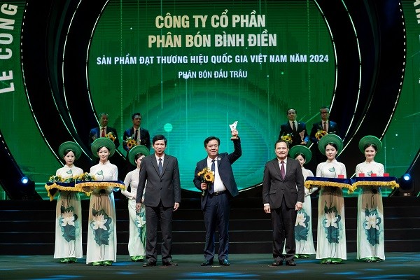 Phân bón Đầu Trâu đạt thương hiệu Quốc gia Việt Nam năm 2024