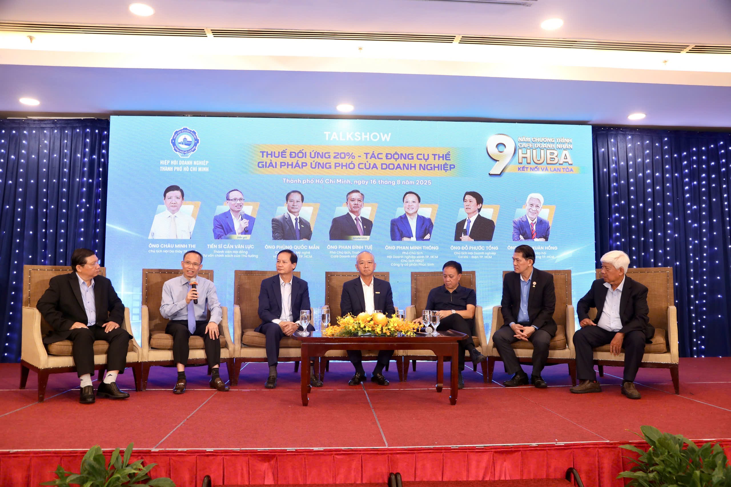 Doanh nghiệp Việt cần làm gì trước thuế đối ứng 20% từ Mỹ?