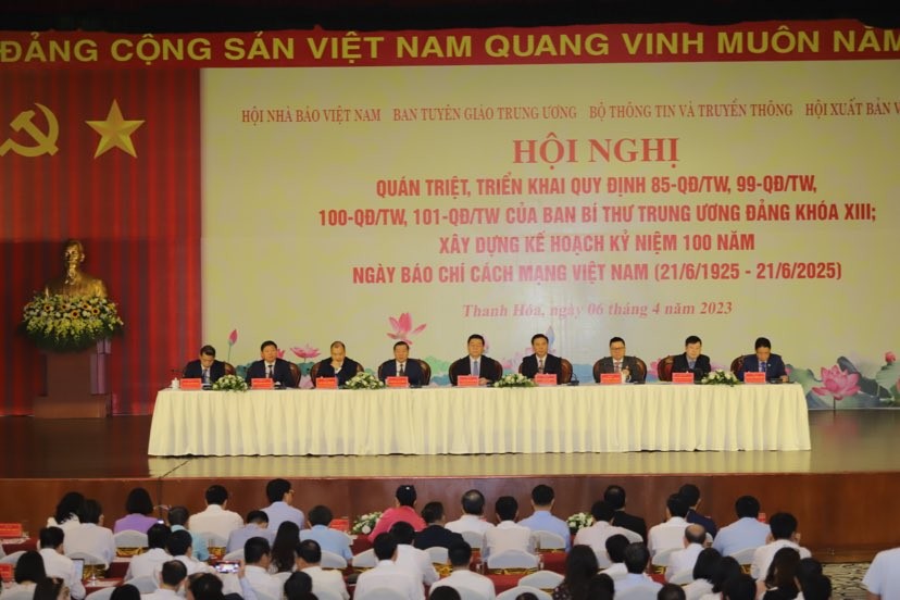 hoi-nghi-quan-triet-quy-dinh-moi-cua-ban-bi-thu-1680961752.jpg