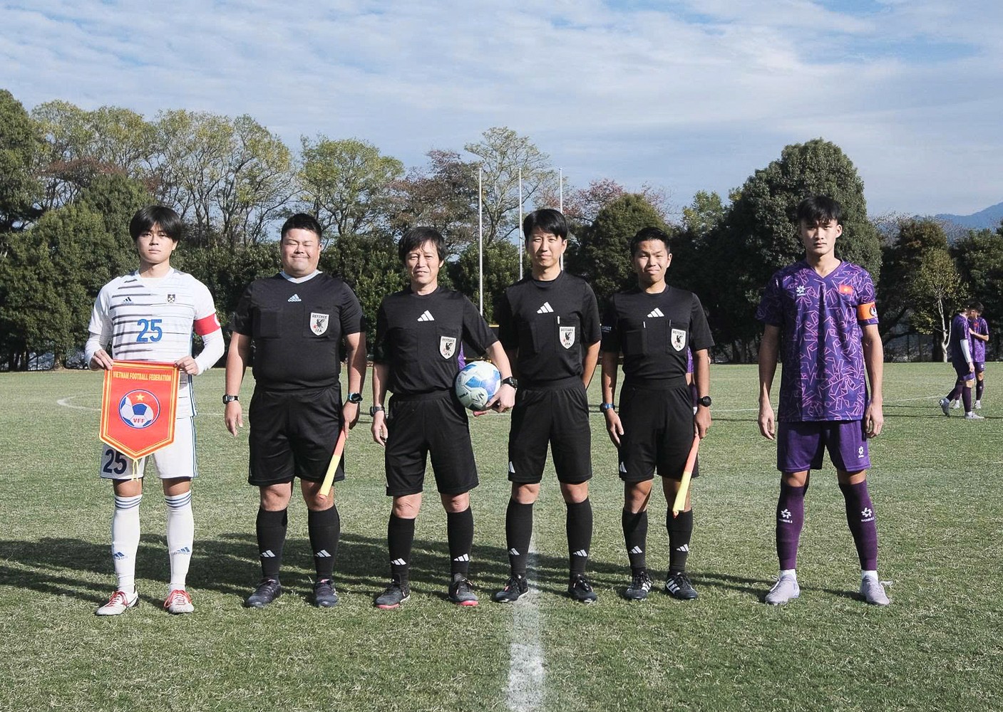 Đội tuyển U17 Việt Nam hòa trong trận đấu tập thứ hai tại Nhật Bản