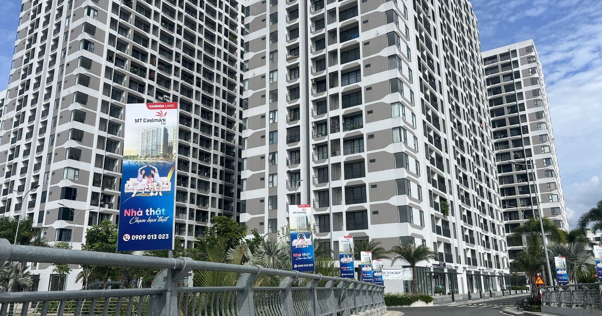 Tâm sự người trẻ mua căn hộ: “Giá cao quá”!