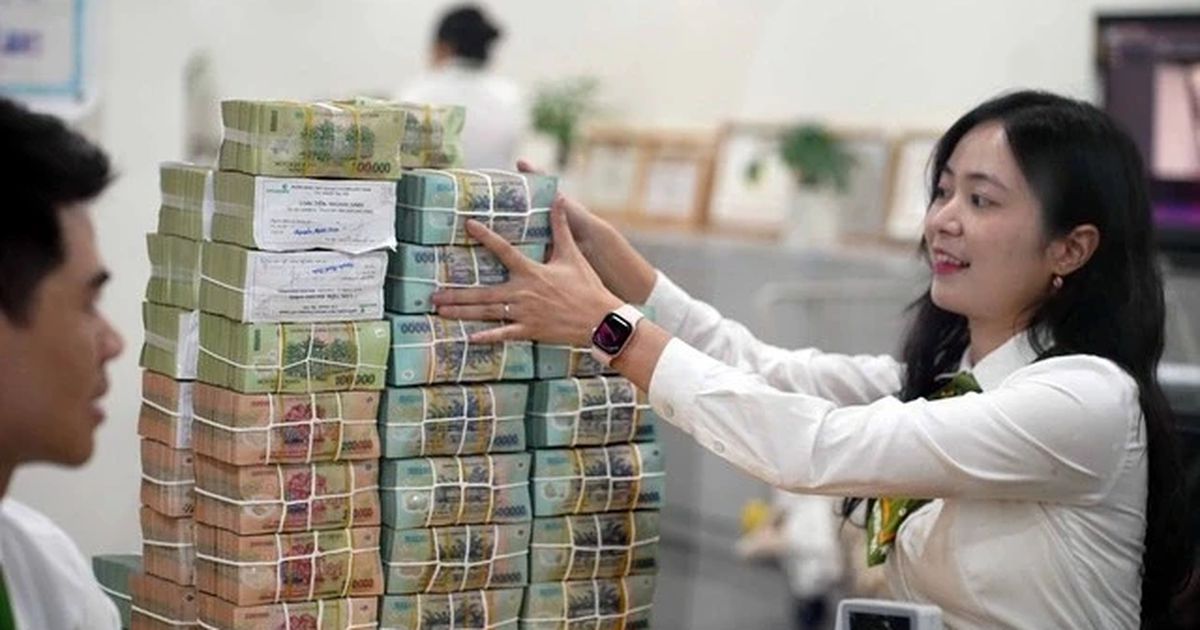 Thủ tướng yêu cầu siết chặt, tín dụng bất động sản hết thời tăng nóng