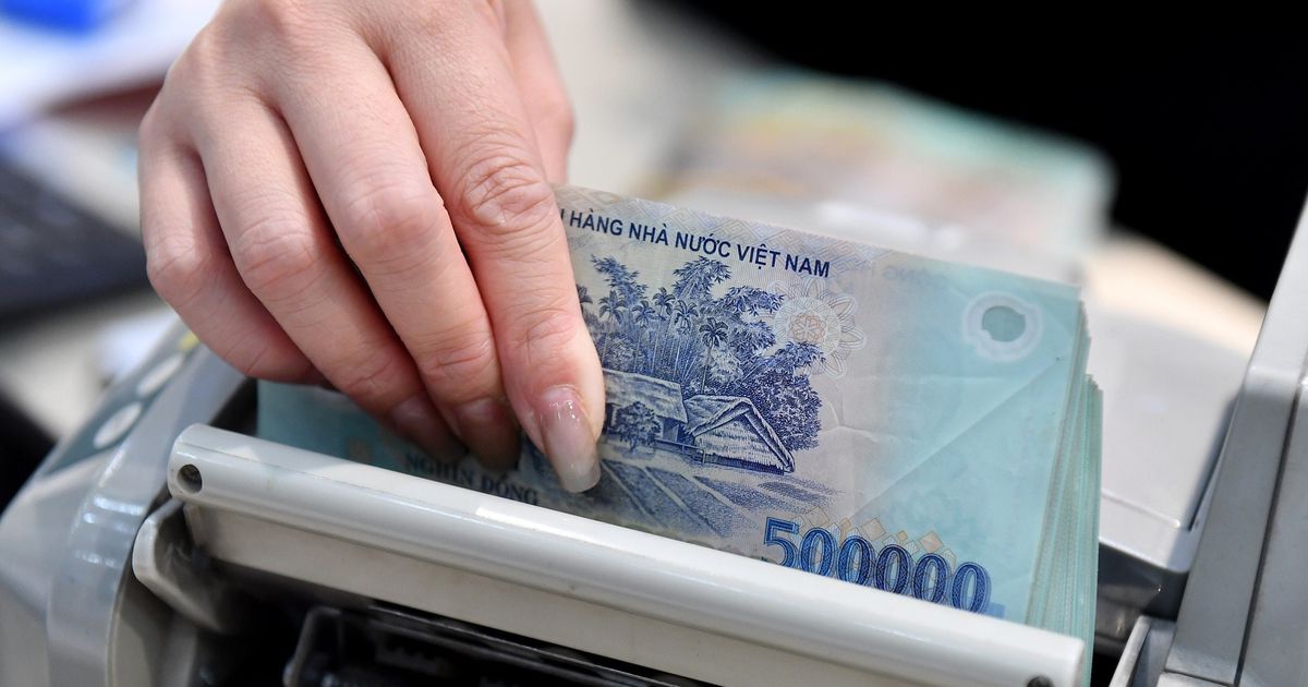 Lãi suất hôm nay 15/1: Cuộc đua lãi suất nóng trở lại