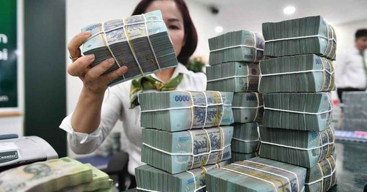 Lãi suất hôm nay 21/1: Thêm ngân hàng tăng lãi suất