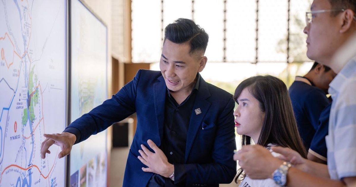Doanh nghiệp địa ốc “nghe ngóng” diễn biến thị trường