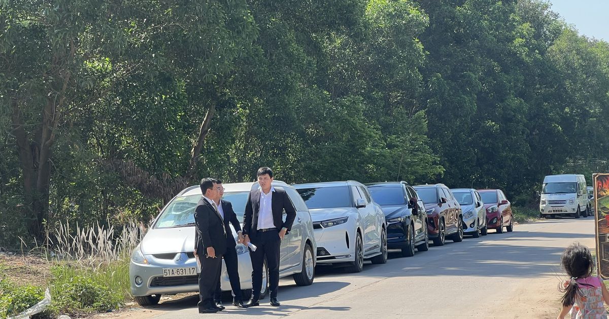 Các ngân hàng đồng loạt giảm lãi suất, “cửa sáng” cho thị trường bất động sản từ quý II/2026?