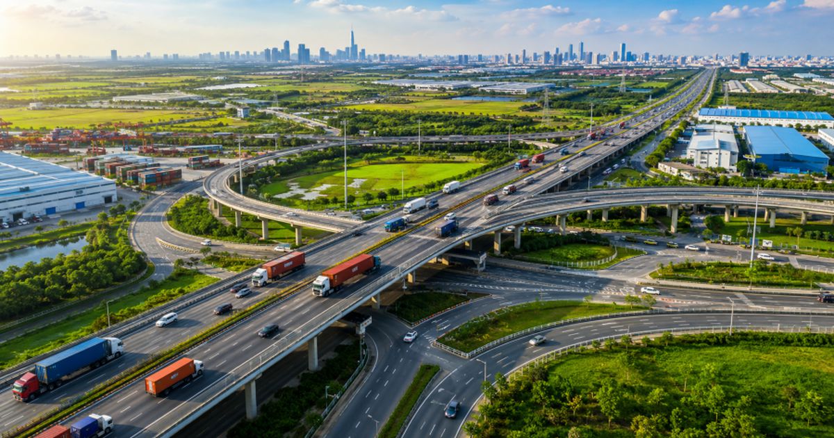 Bất động sản công nghiệp TP.HCM, Đồng Nai, Tây Ninh “vào mùa” đón hạ tầng