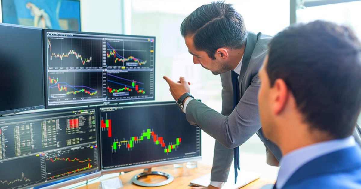 Khối ngoại mua ròng trở lại, chứng khoán Việt Nam có đủ hấp dẫn để giữ chân nhà đầu tư?